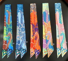 Load image into Gallery viewer, Skinny Scarf